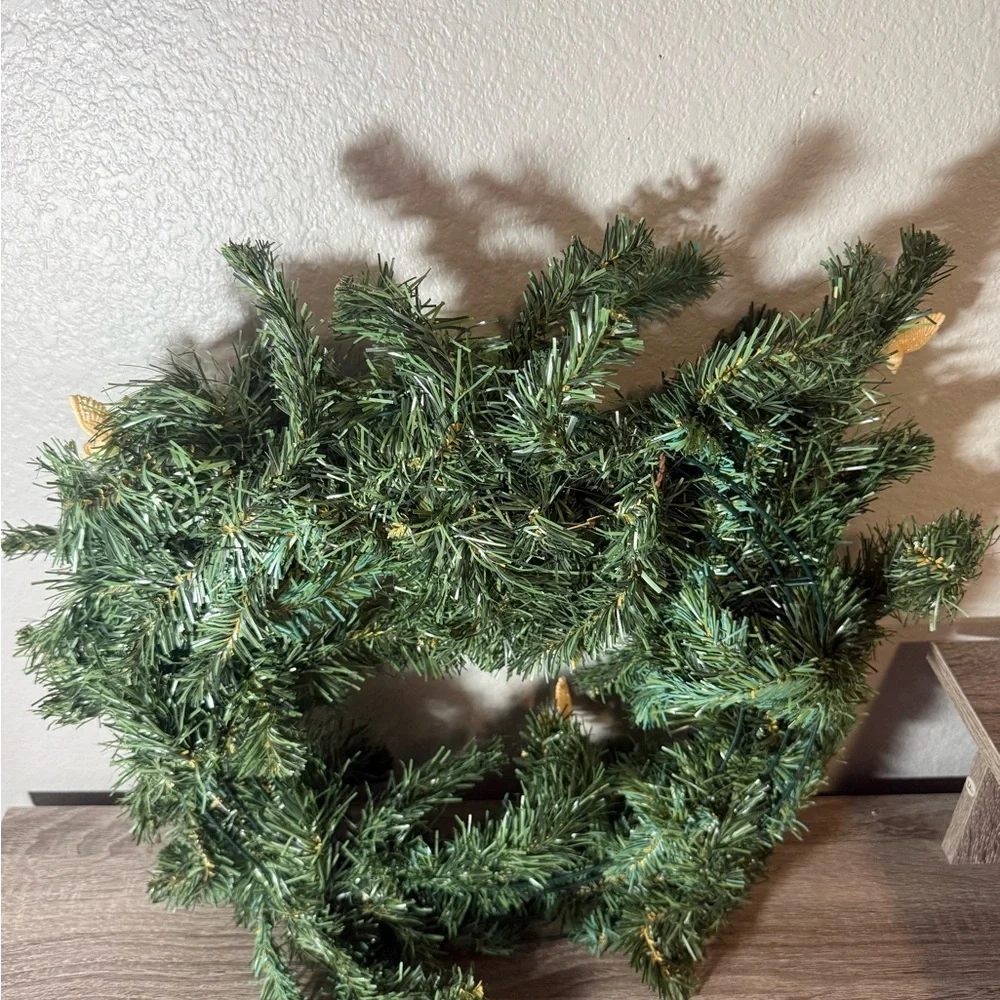 Festive Green Holiday Wreath with Gold Accents